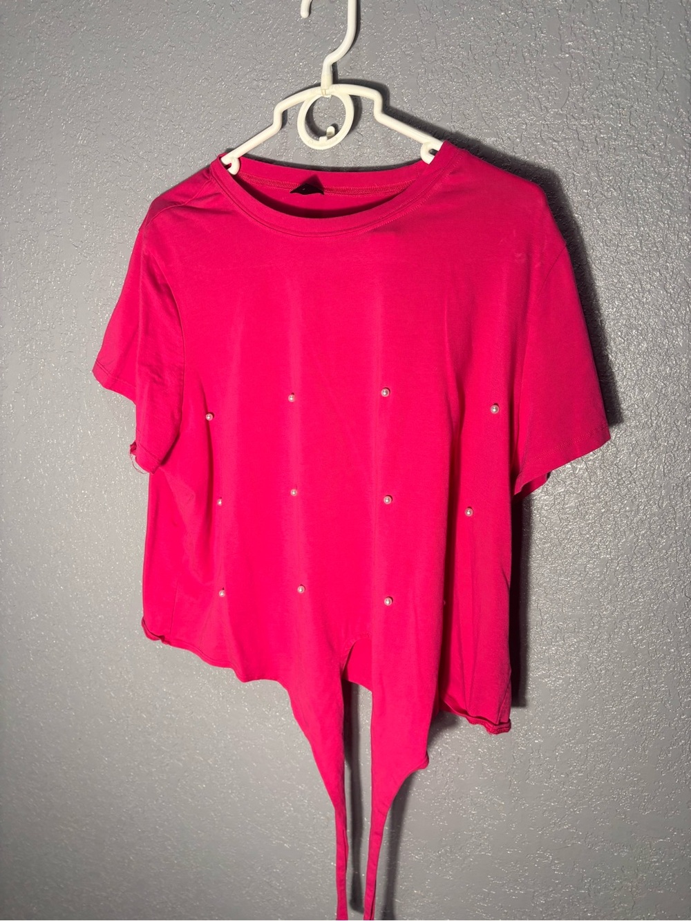 SHEIN Hot Pink Short Sleeve Tie-Front Crop Top with Studs